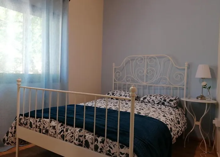 House De Fountas Semesterbostad *